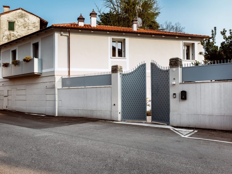 Da Locale Artigianale a Residenza Contemporanea